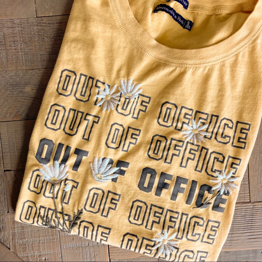 Abercrombie Out Of Office Yellow Tshirt Small